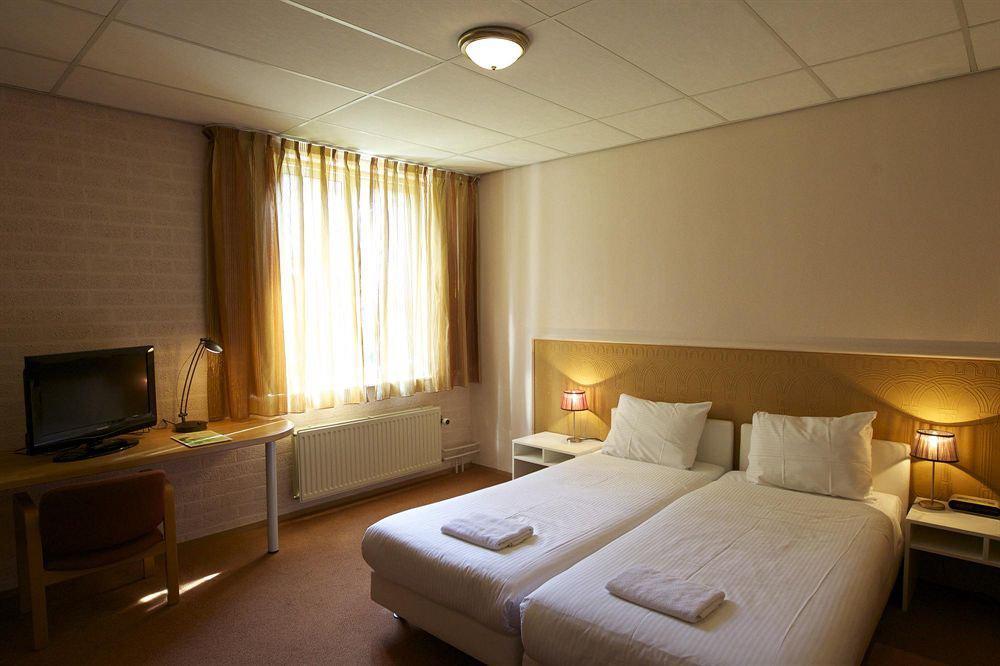 Parkhotel De Bosrand เอเด ภายนอก รูปภาพ
